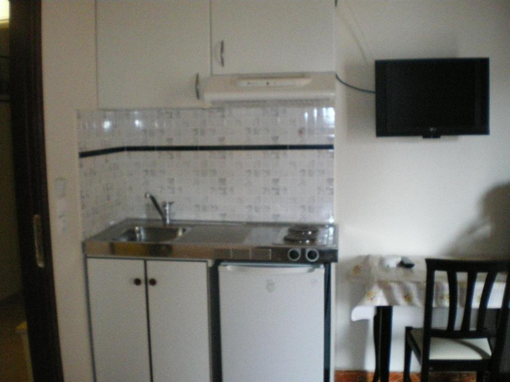 Palatino Studios Лутра Едипсу Екстериор снимка